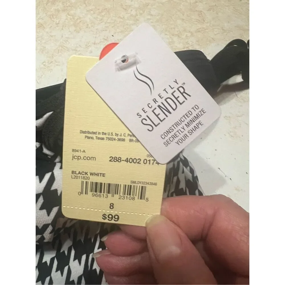 St. John’s Bay One Piece Swimsuit Black/White Sz 8 NWT